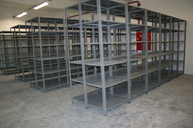 ضایعات قفسه فلزی