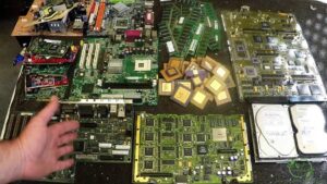 خریدار ضایعات کیس و مانیتور